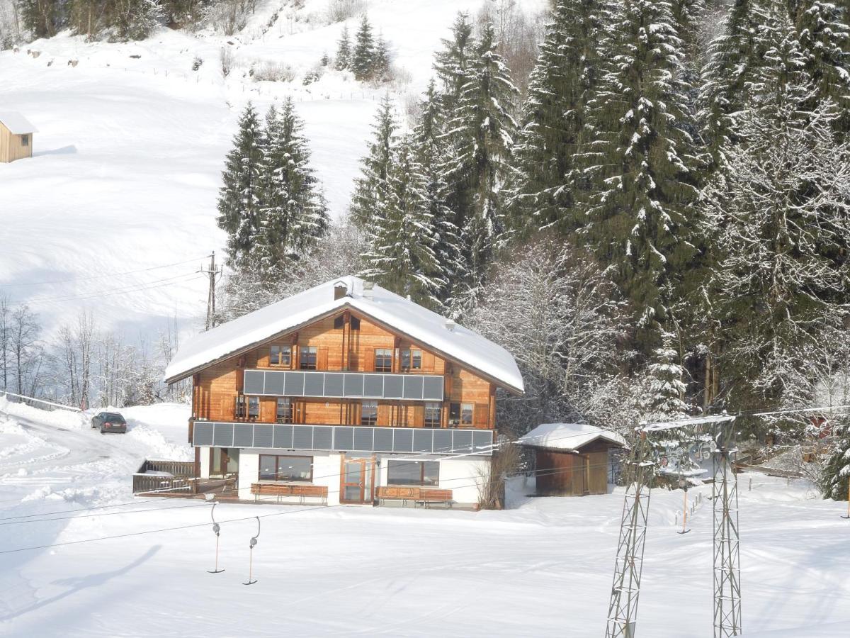 Kraehenberg Am Rande Der Wildnis Apartment Sibratsgfall Bagian luar foto